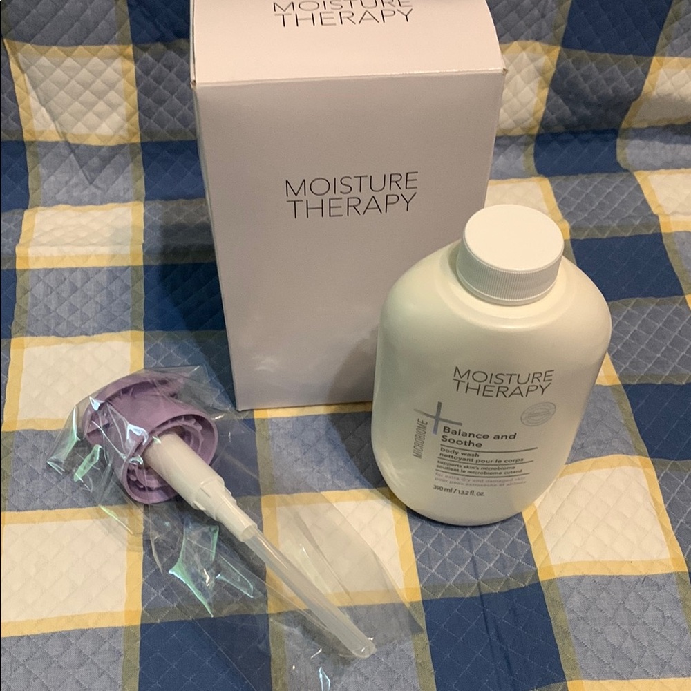 Avon Moisture Therapy Balance and Soothe Body Wash